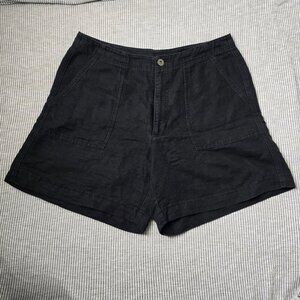 Black Vintage Liz Claiborne high waisted shorts